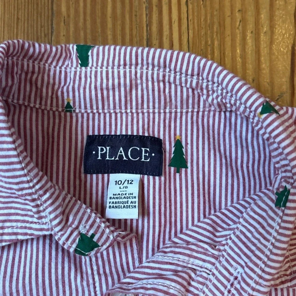 The Children's Place Button Down Shirt Kids Red Stripe Christmas Tree SIZE 10/12